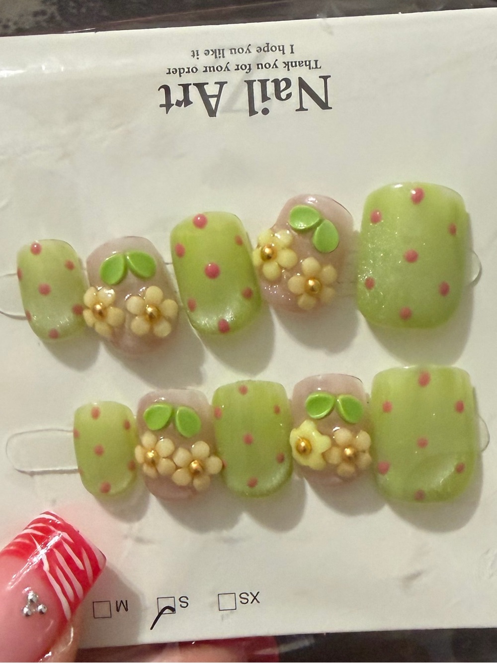 Assorted press on nail sets size small bundle - Picture 9 of 11